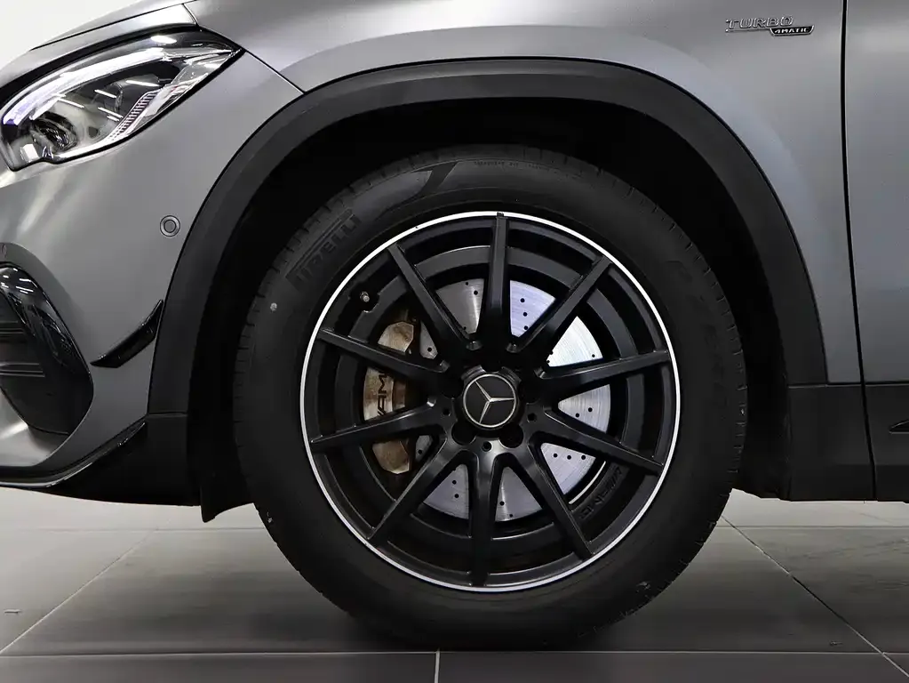 Mercedes-Benz GLA AMG — фото 5
