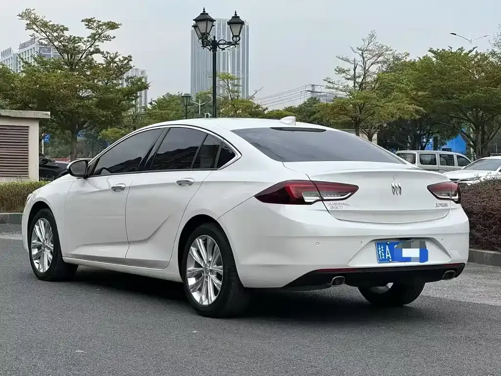 Buick Regal — фото 4