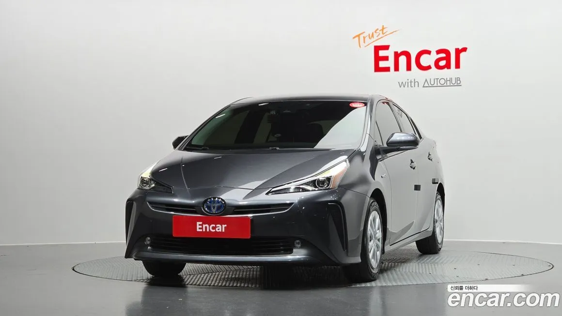 Toyota Prius — фото 3