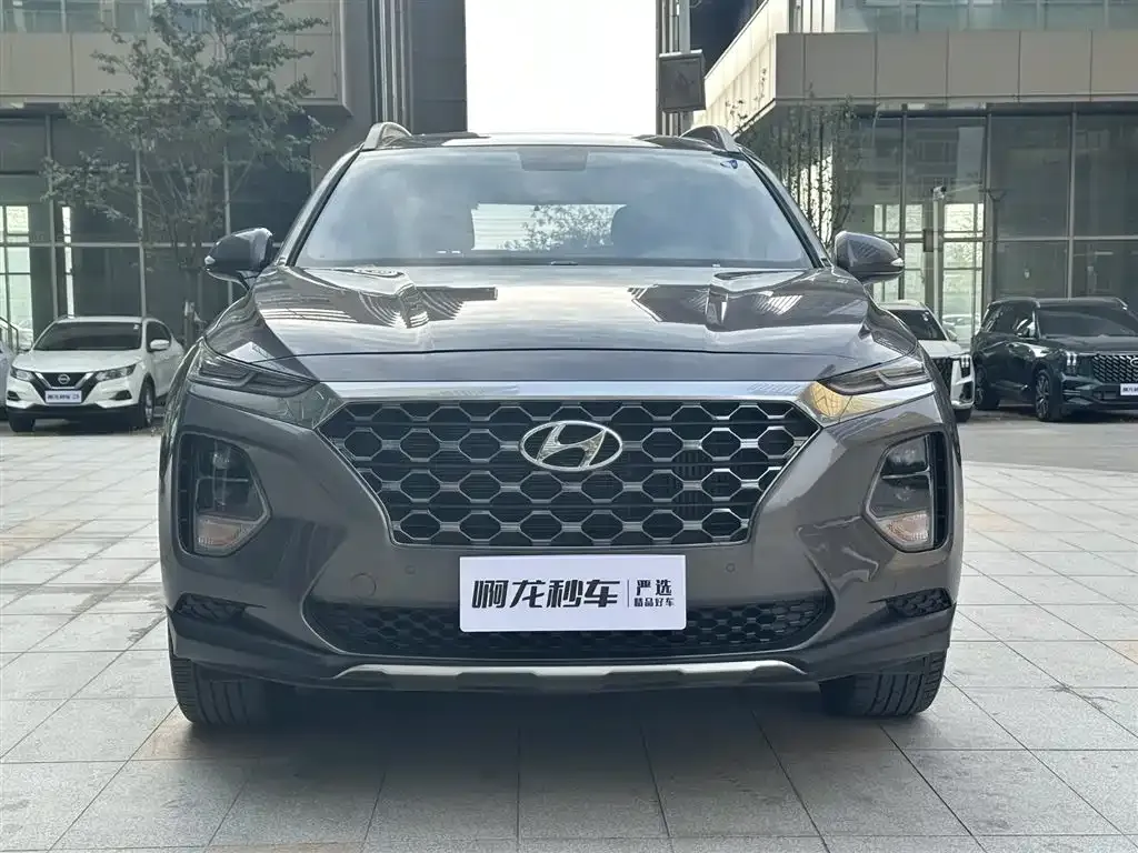 Hyundai Santa Fe — фото 2