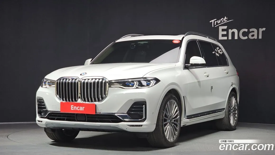 BMW X7 — фото 1