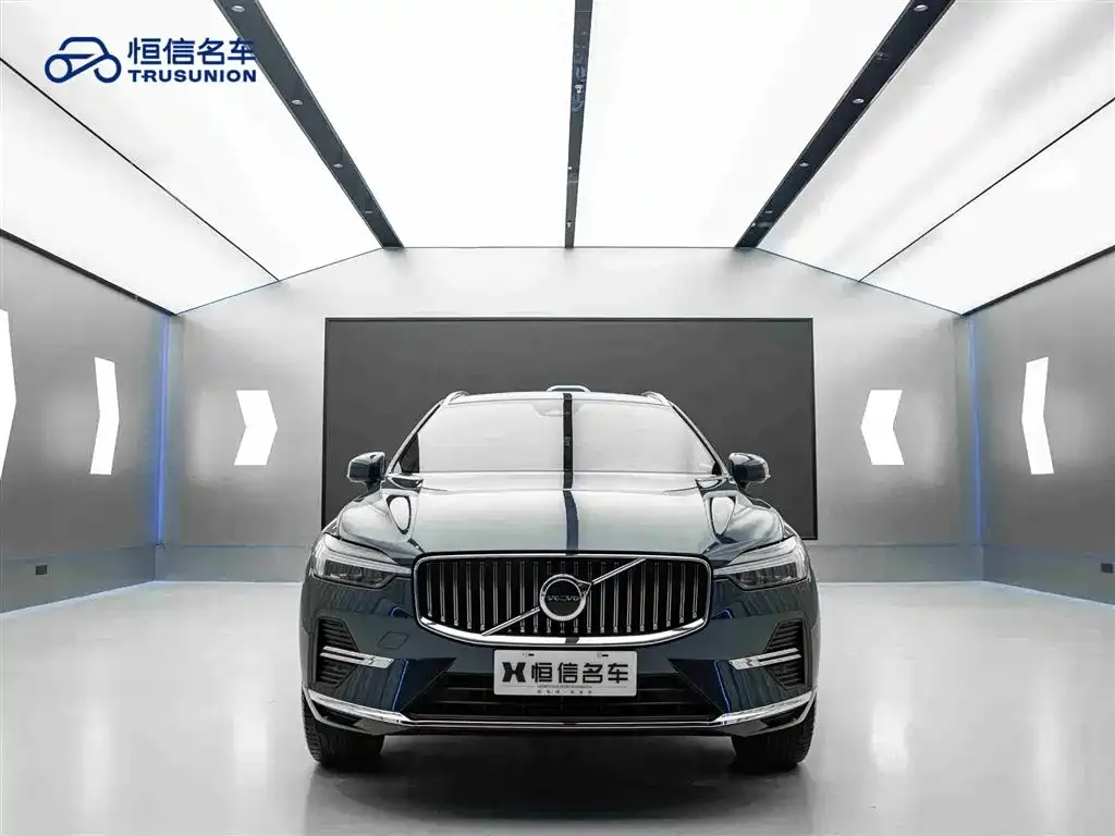 Volvo XC60 — фото 4