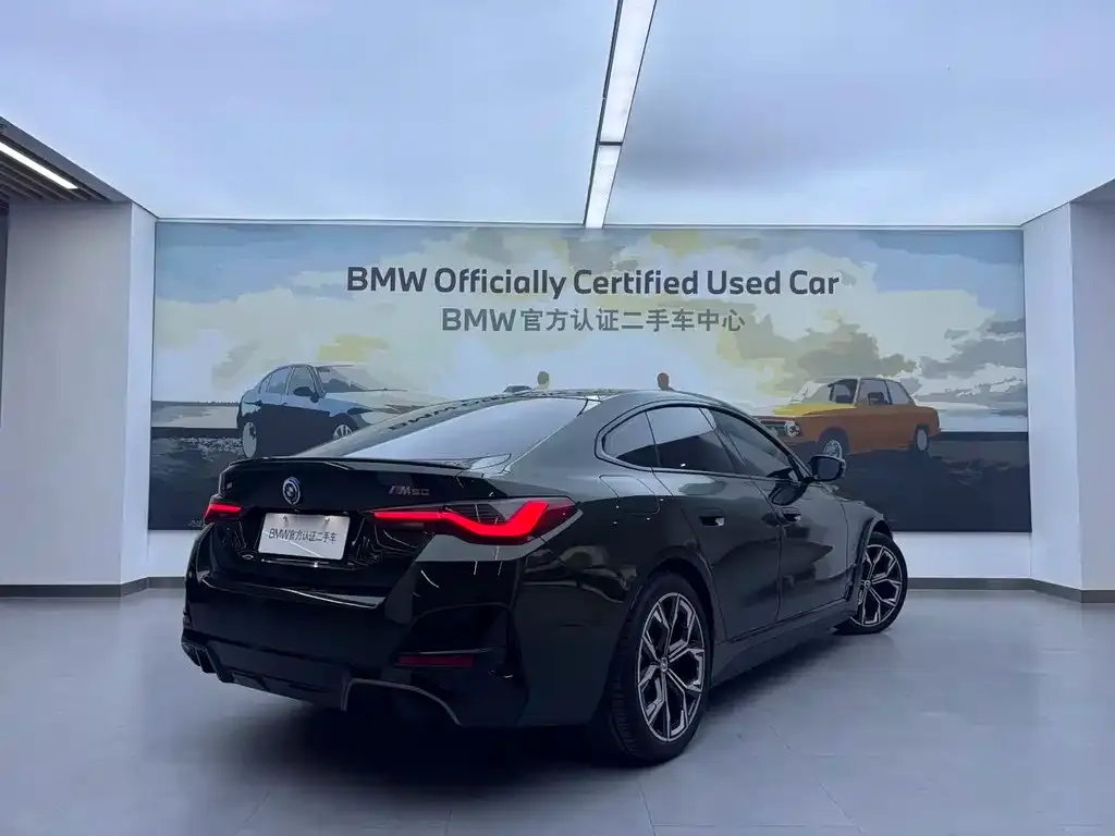 BMW i4 — фото 3