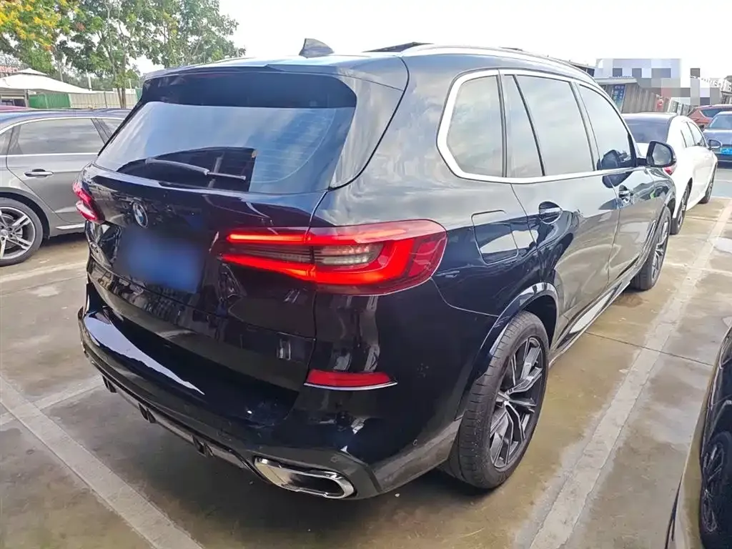 BMW X5 — фото 2