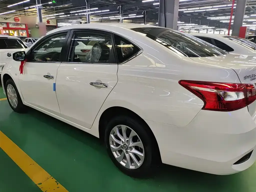 Nissan Sylphy — фото 5