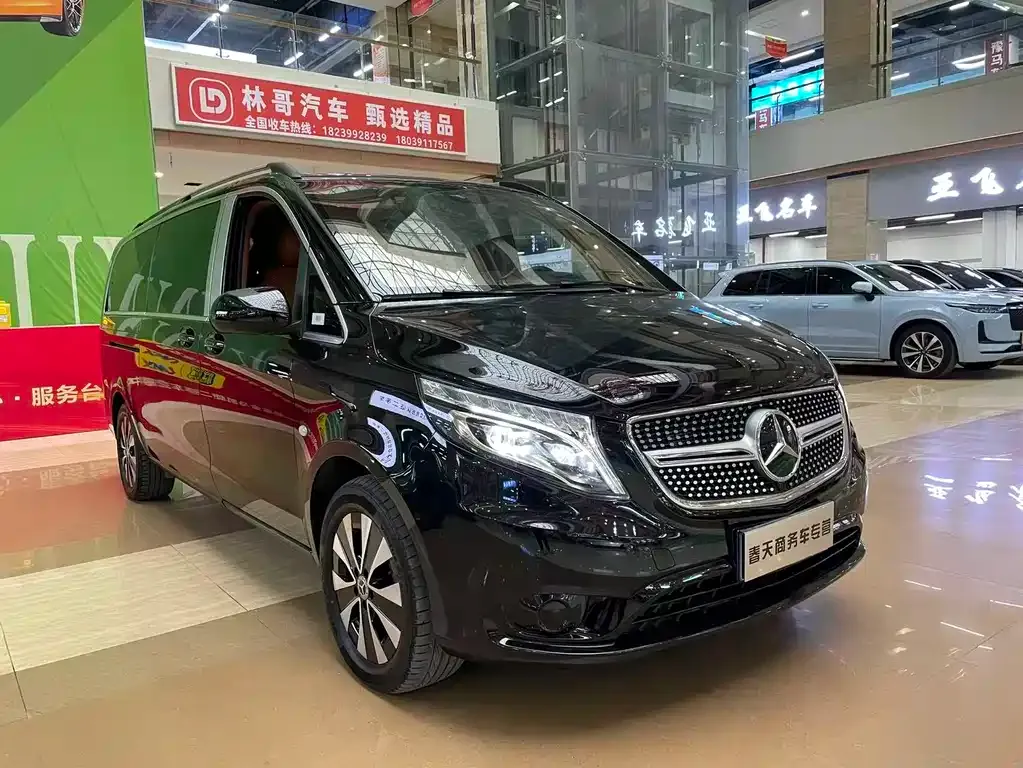 Mercedes-Benz Vito — фото 10