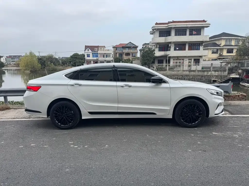 Geely Borui — фото 4