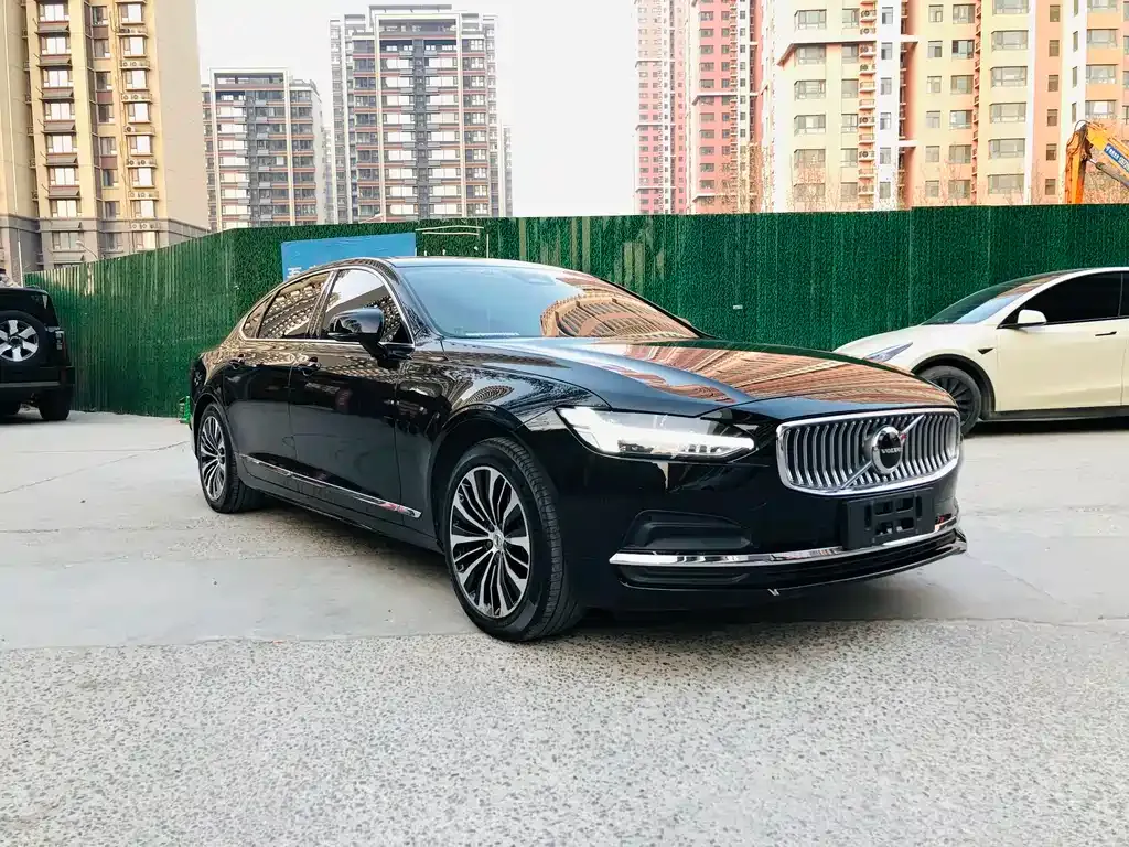 Volvo S90 — фото 8