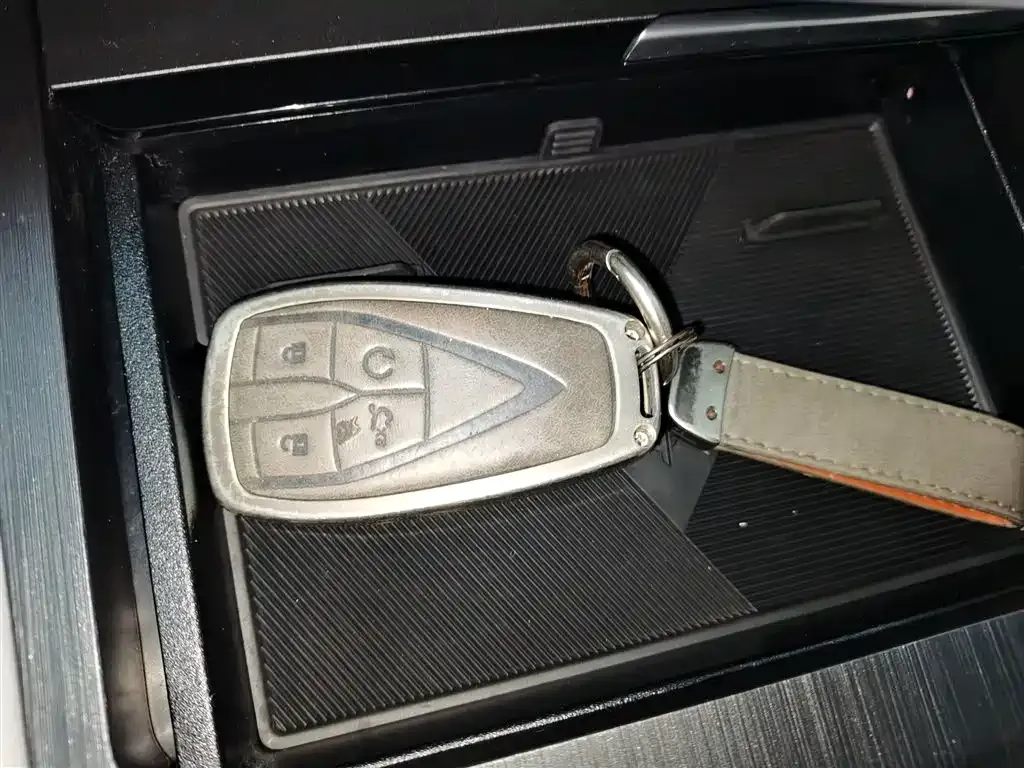 Changan CS75PLUS — фото 10