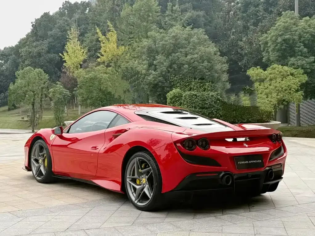 Ferrari F8 — фото 4