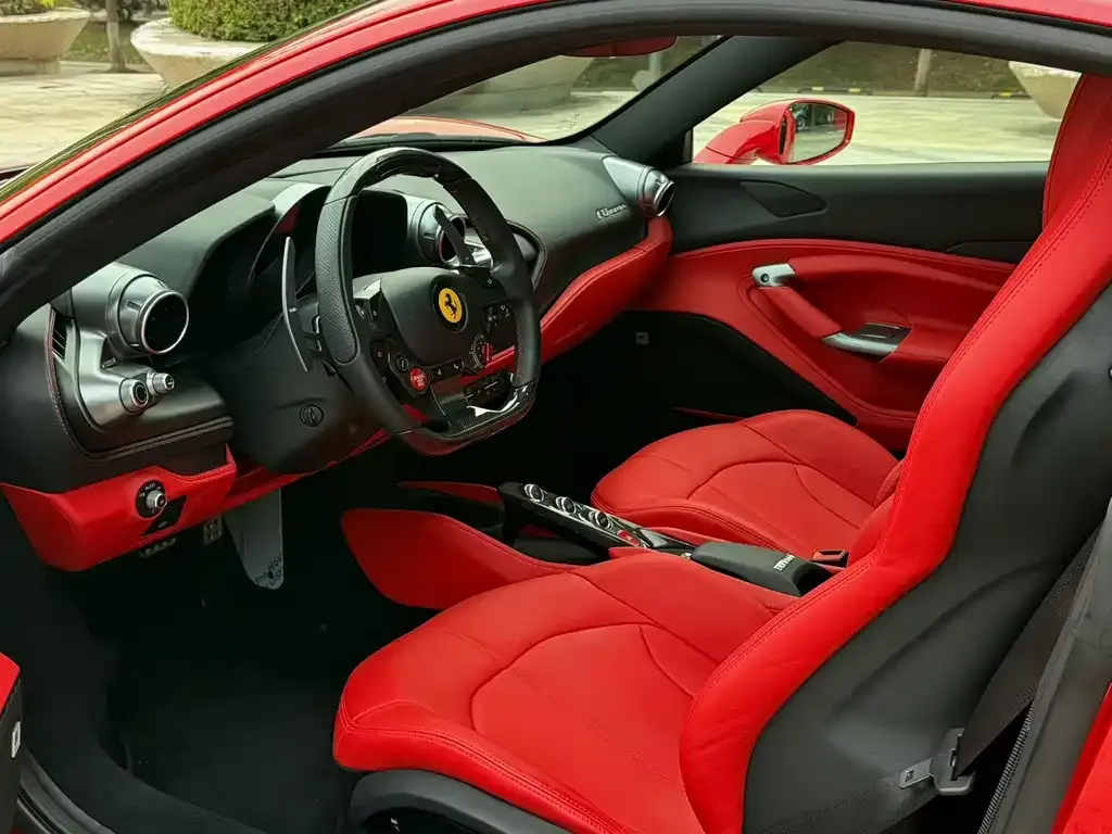 Ferrari F8 — фото 3