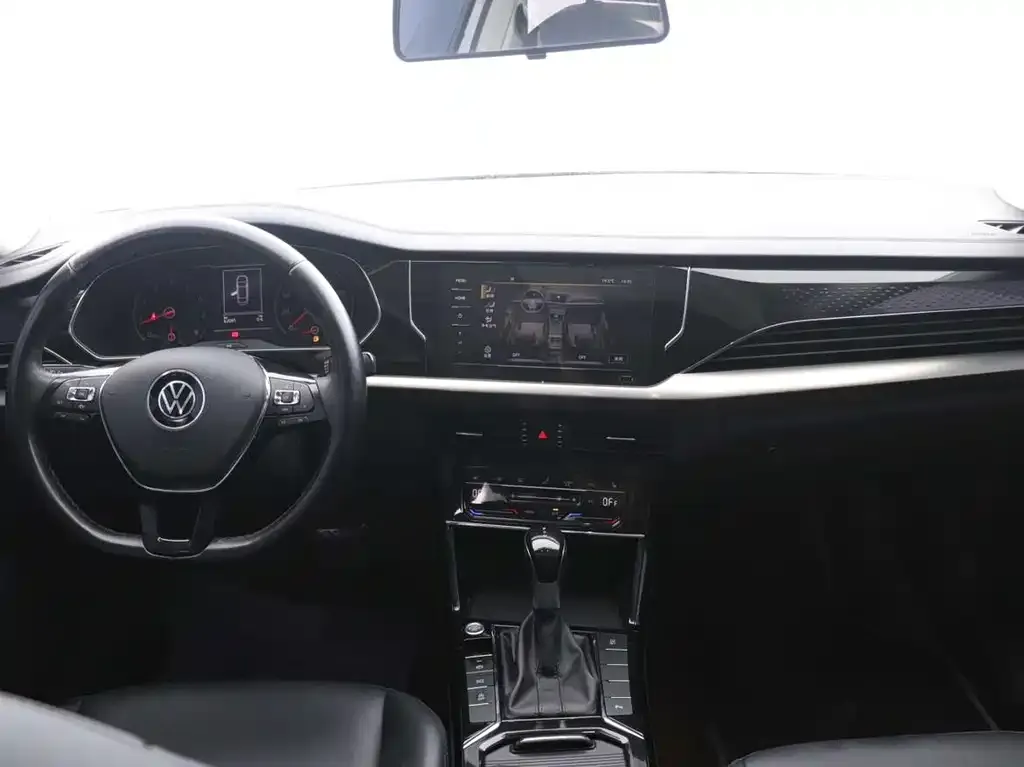 Volkswagen Passat — фото 8