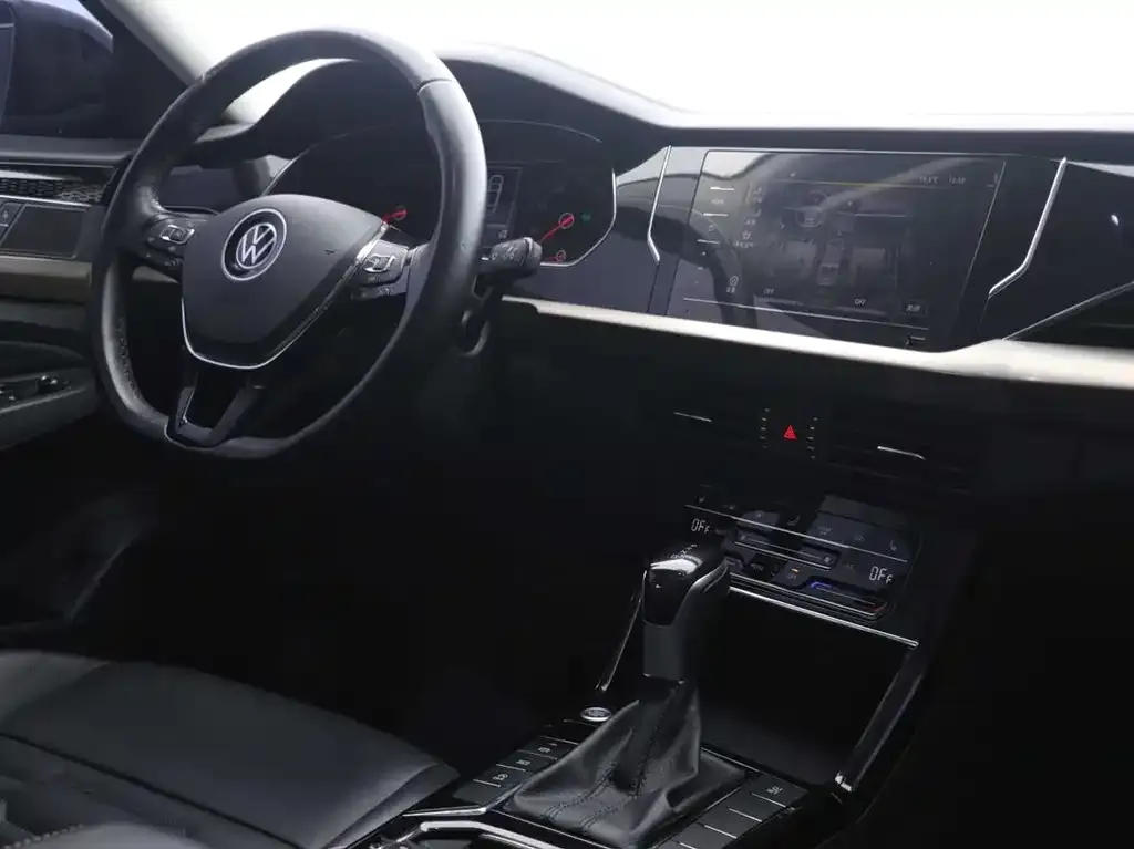 Volkswagen Passat — фото 9