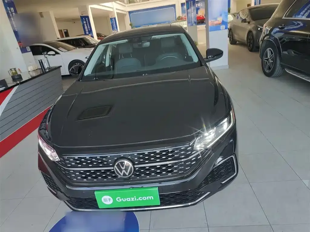 Volkswagen Passat — фото 5