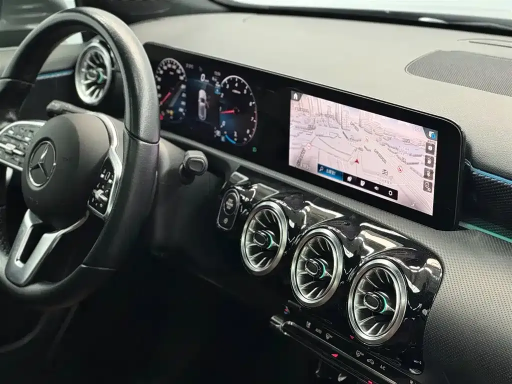 Mercedes-Benz A-Class (Import) — фото 7