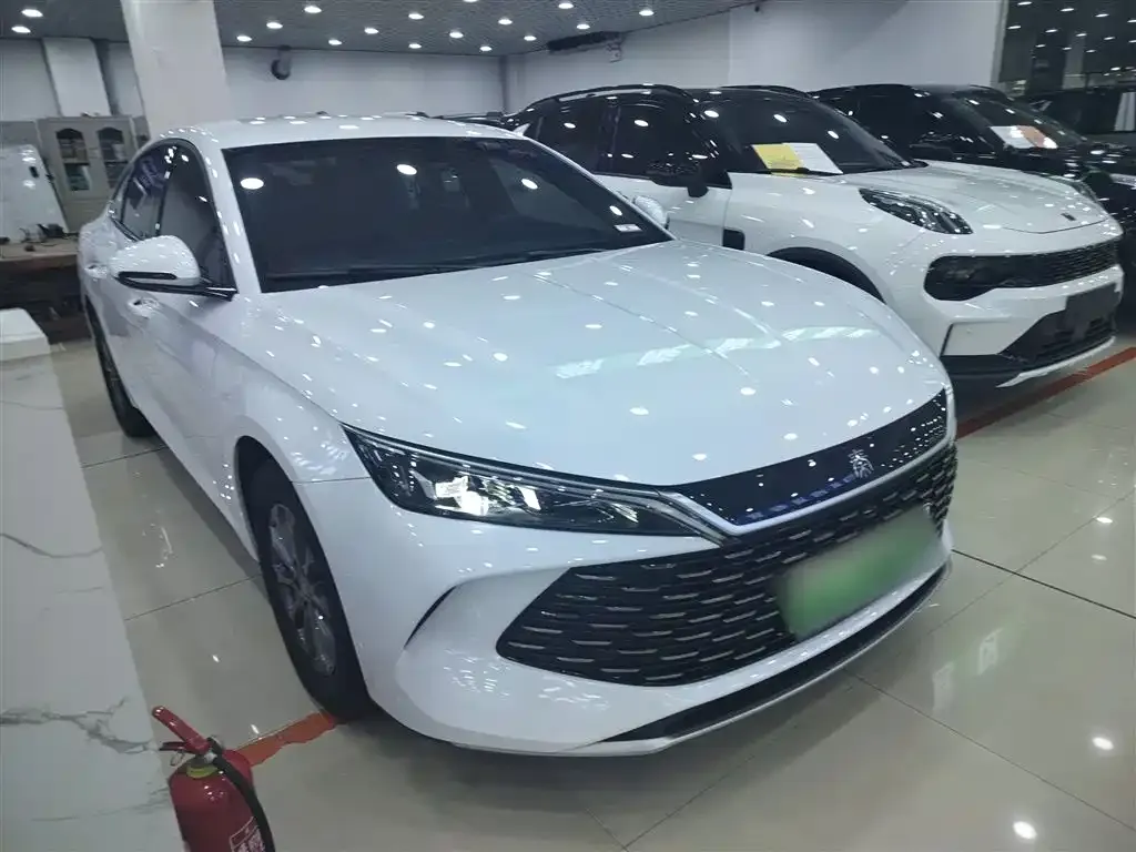 BYD Qin L — фото 2