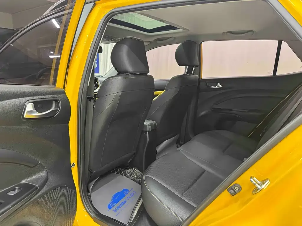 Kia KX1 — фото 8