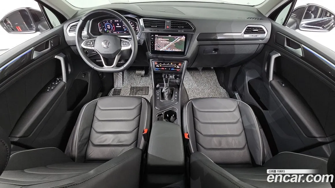 Volkswagen Tiguan — фото 5