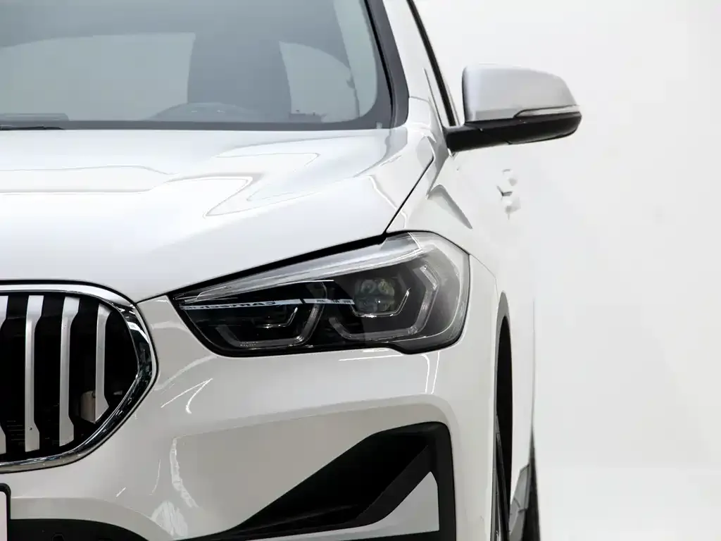 BMW X1 — фото 3