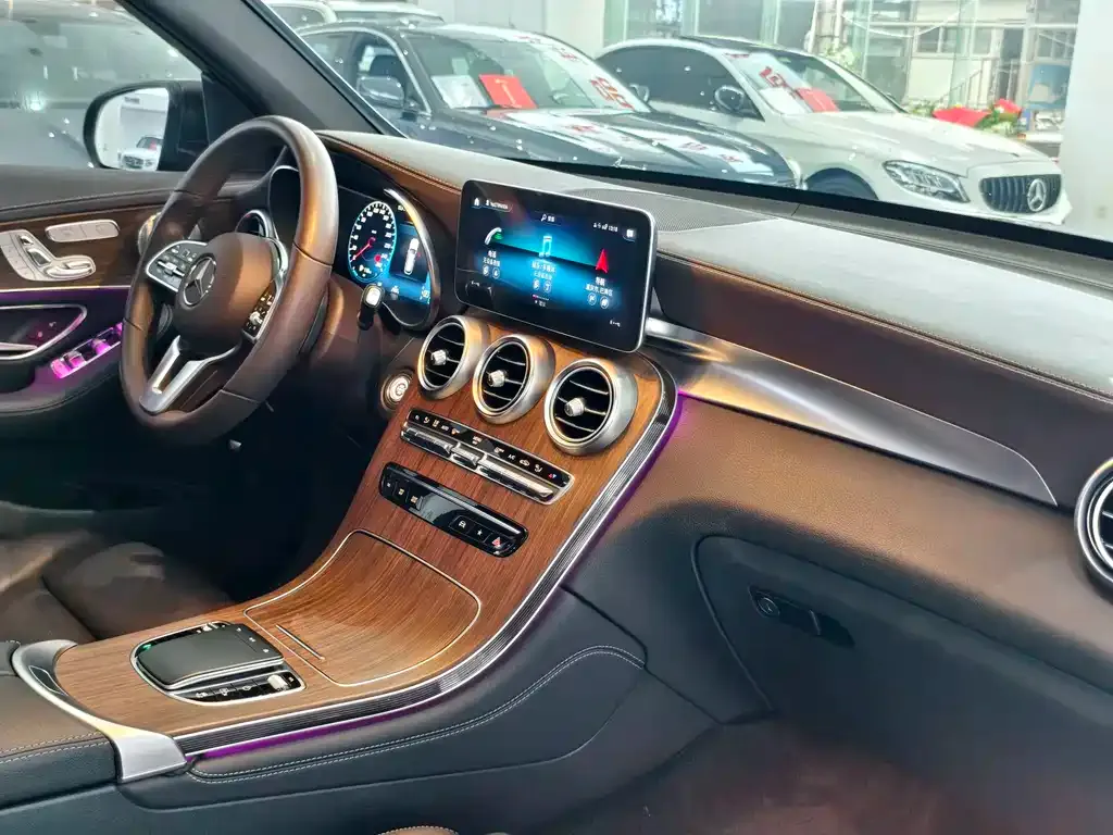 Mercedes-Benz GLC — фото 2