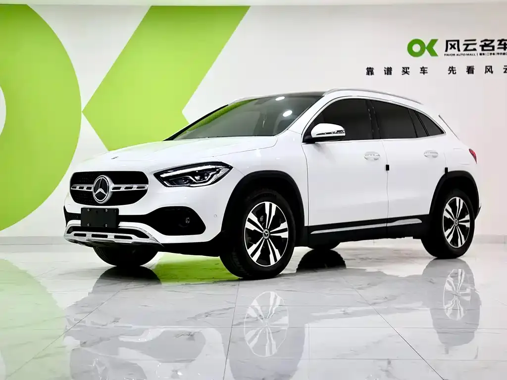 Mercedes-Benz GLA — фото 1