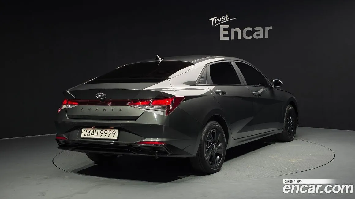 Hyundai AVANTE — фото 2
