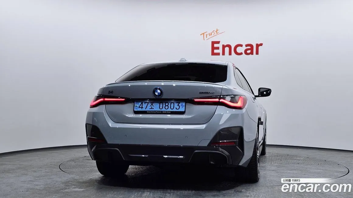 BMW i4 — фото 2