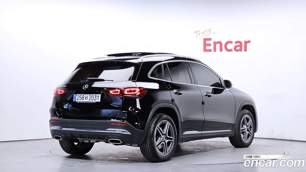 Mercedes-Benz GLA-Class — фото 2