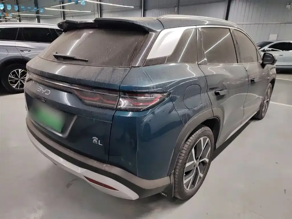 BYD L DM-i — фото 7