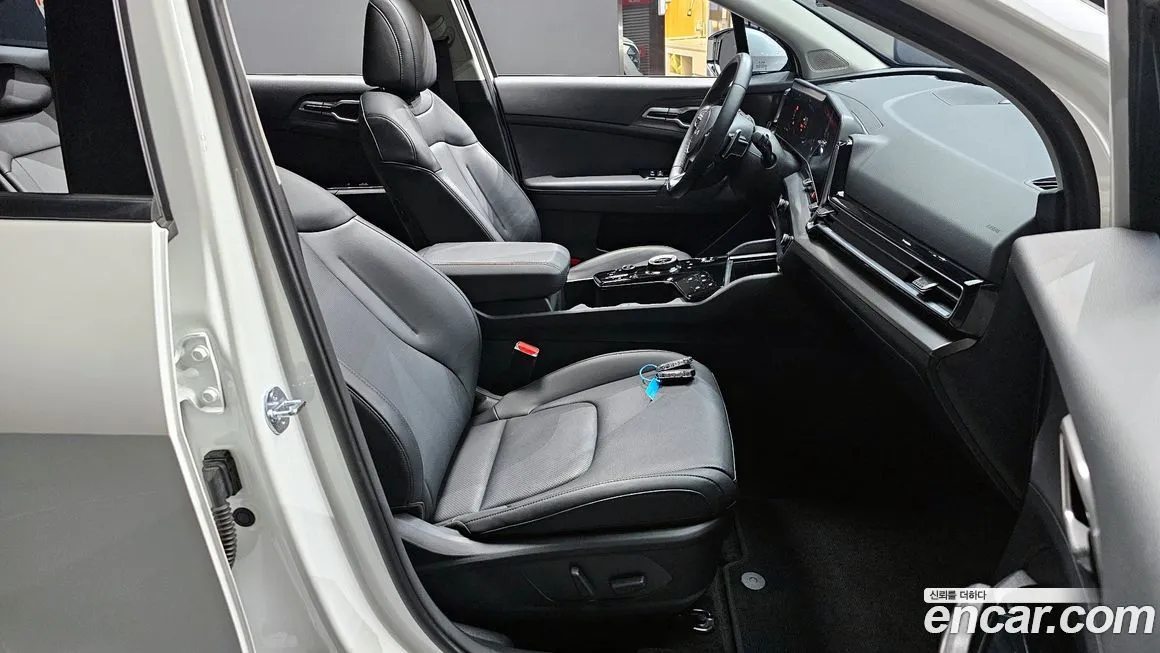 Kia Sportage — фото 10