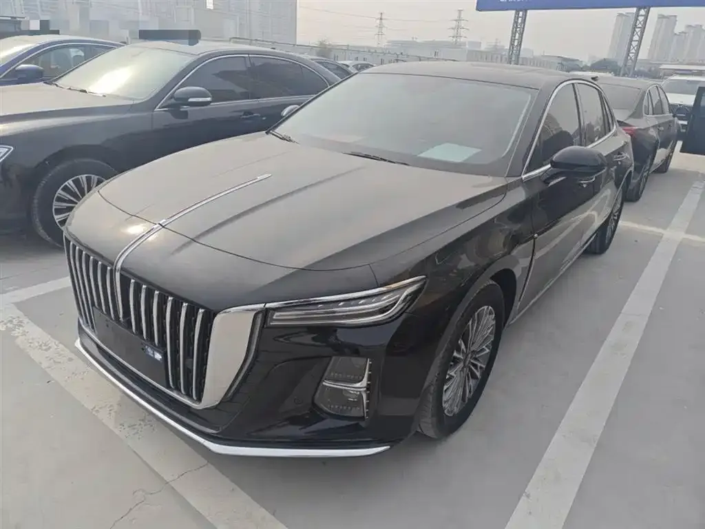 Hongqi H5 — фото 2