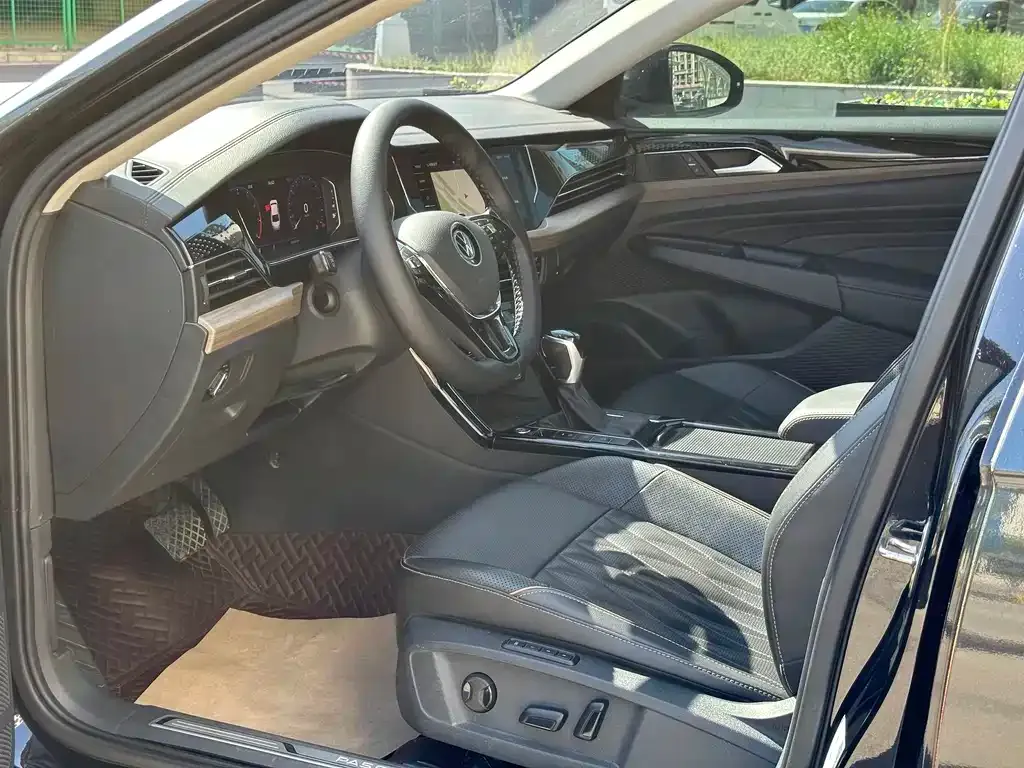 Volkswagen Passat — фото 3