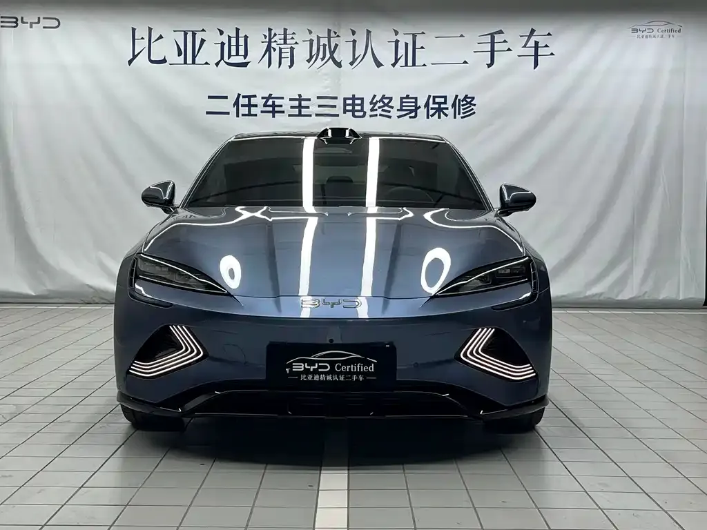 BYD Seal — фото 4