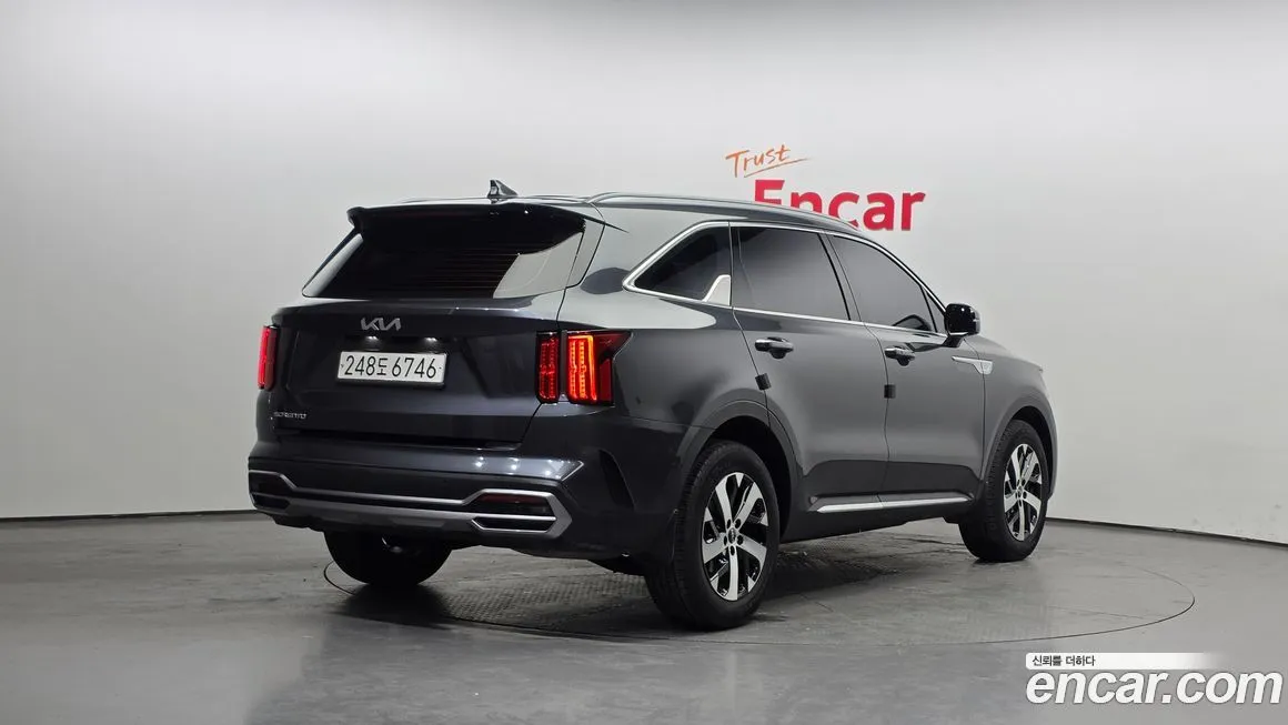 Kia Sorento — фото 3