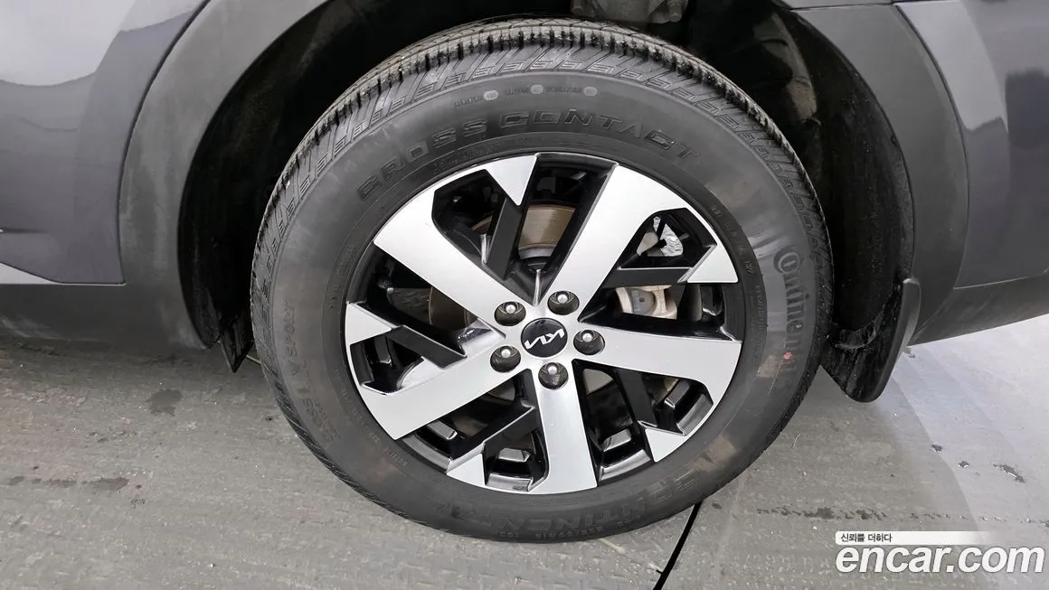 Kia Sorento — фото 8