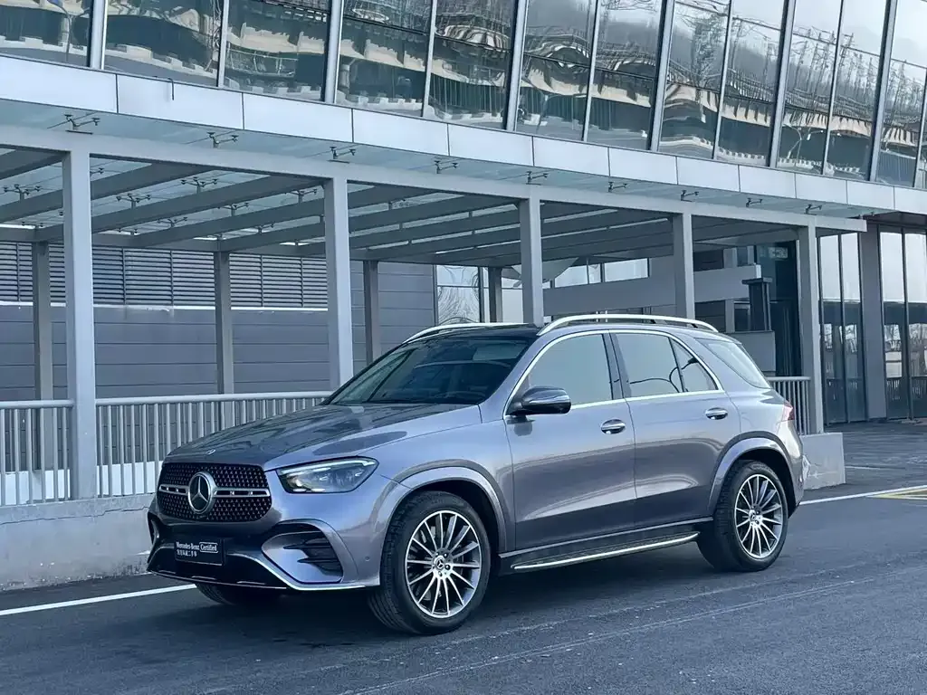 Mercedes-Benz GLE — фото 1