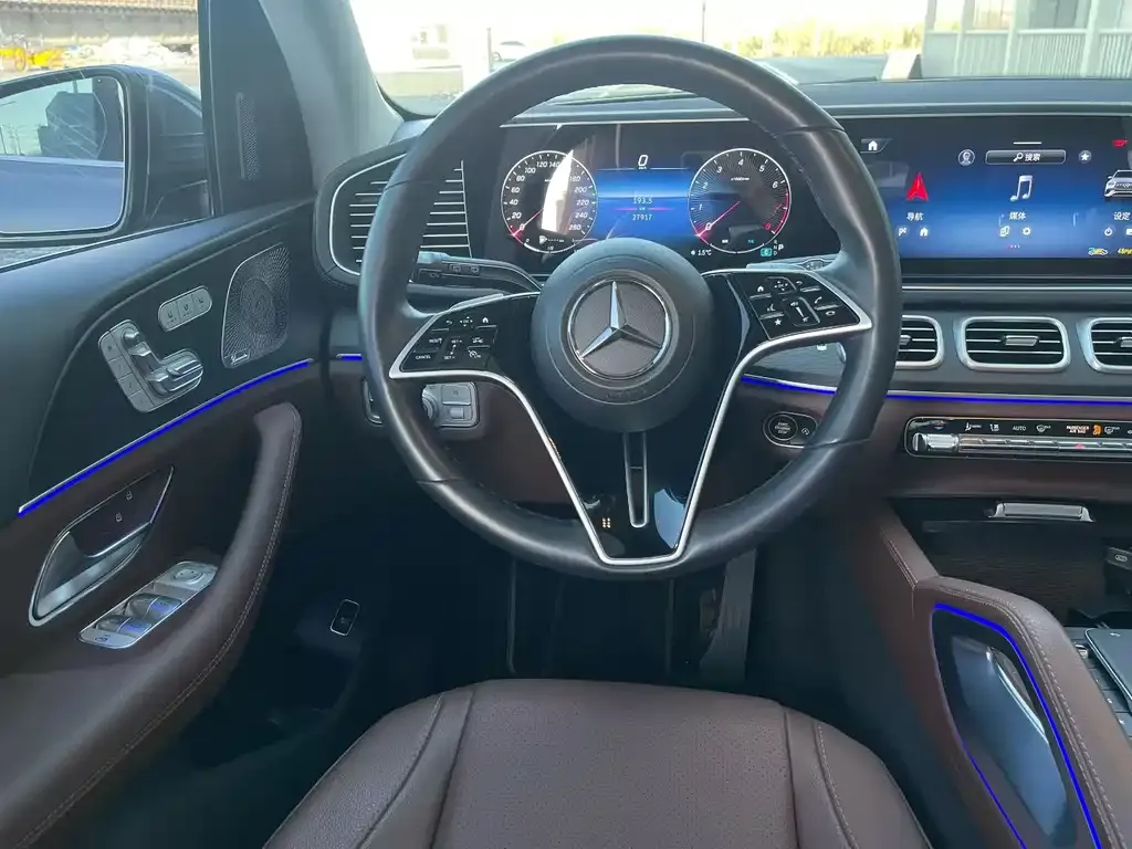 Mercedes-Benz GLE — фото 6