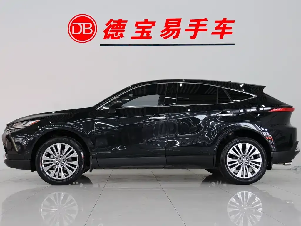Toyota Harrier — фото 8