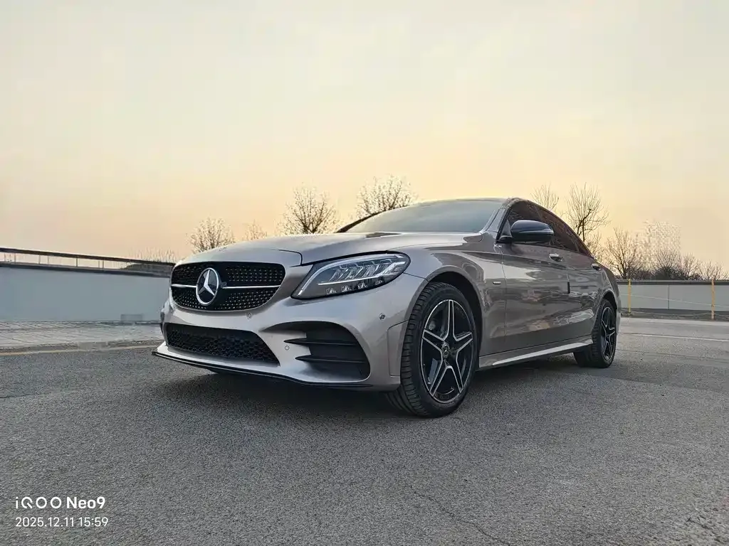 Mercedes-Benz C-Class — фото 1