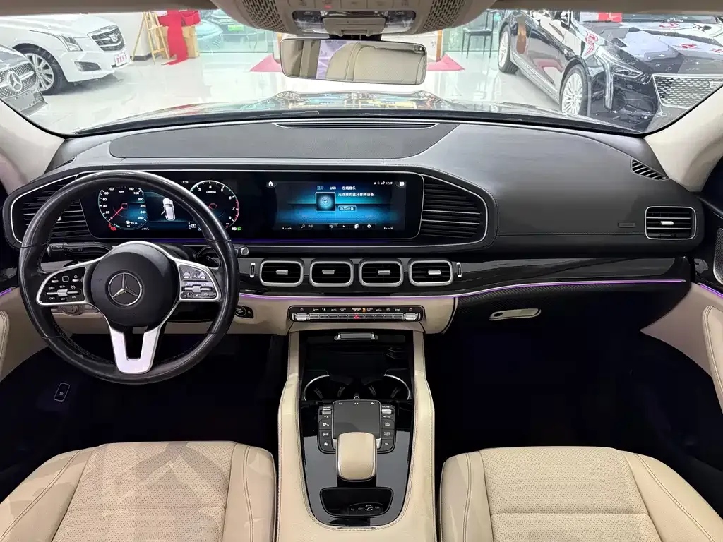 Mercedes-Benz GLE — фото 10