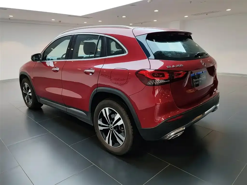 Mercedes-Benz GLA — фото 7