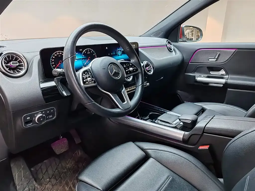 Mercedes-Benz GLA — фото 10