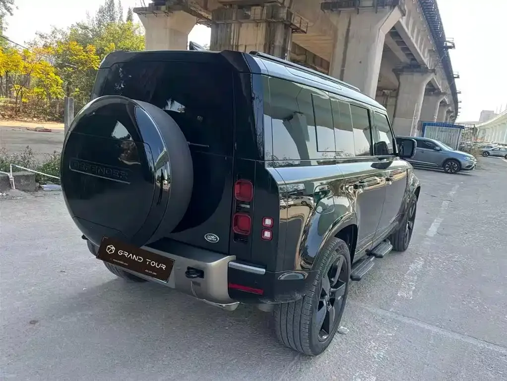 Land Rover Defender — фото 5