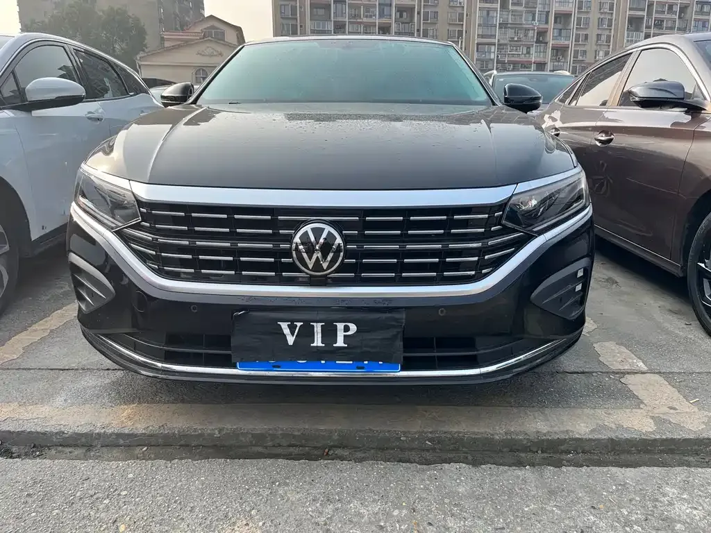 Volkswagen Passat — фото 3