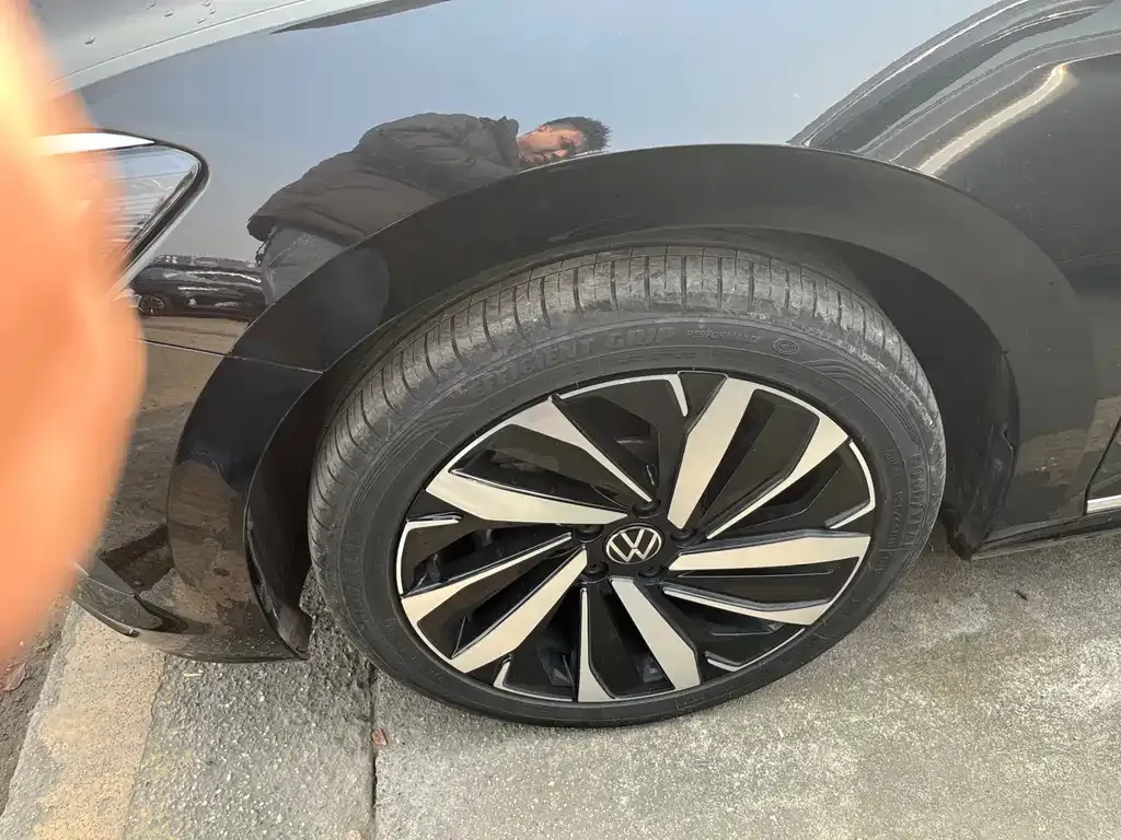 Volkswagen Passat — фото 9