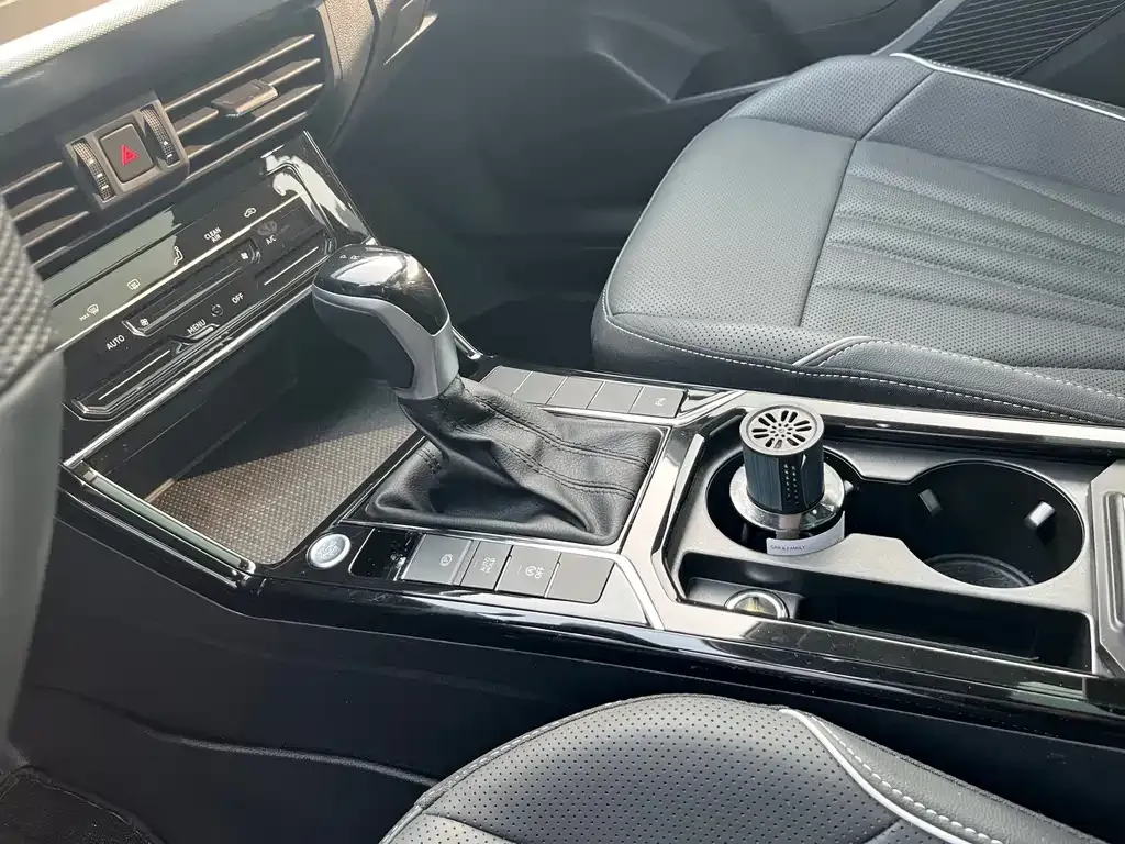 Volkswagen Passat — фото 6