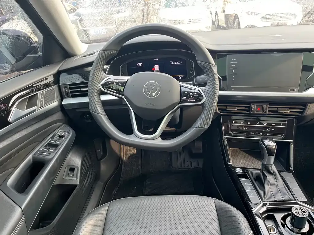 Volkswagen Passat — фото 5