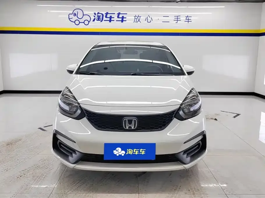 Honda Fit — фото 4