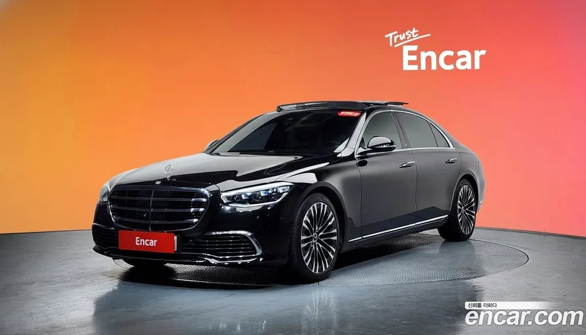 Mercedes-Benz S-Class — фото 1