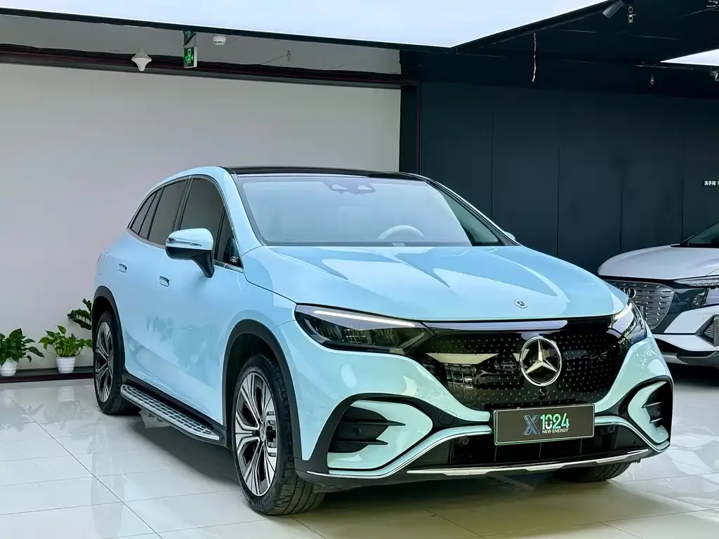 Mercedes-Benz EQE SUV — фото 3